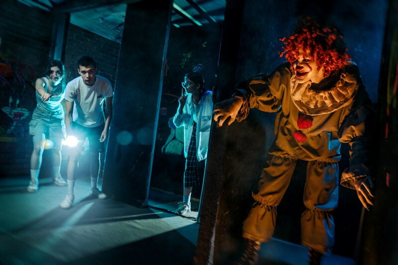 Прятки в лабиринте: Оно